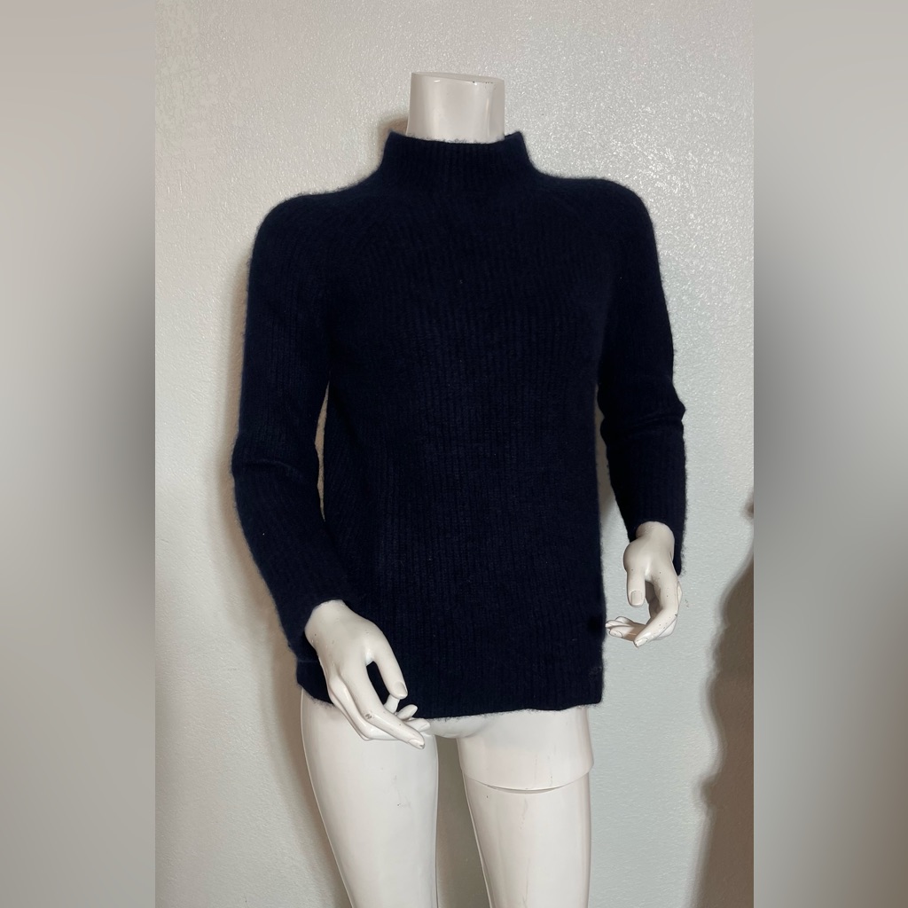 Cashmere Vince Women's Deep Blue Turtleneck Sweater